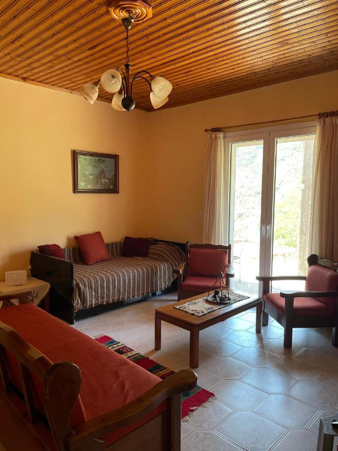 Thanasis House 디미트사나 외부 사진