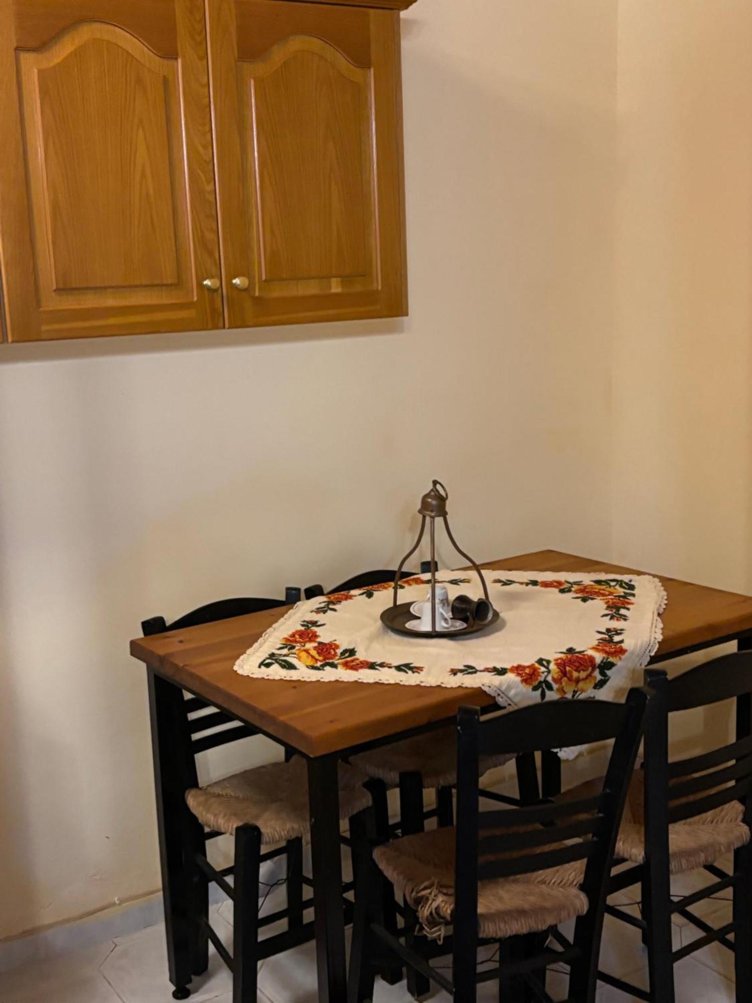 Thanasis House 디미트사나 외부 사진